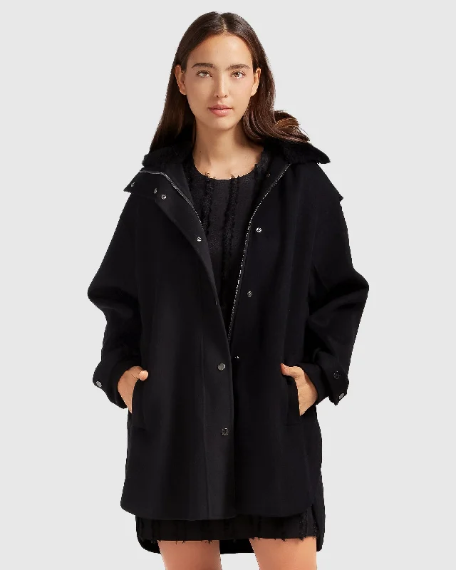 Heavy Hearted Detachable Hooded Coat | Women | Black