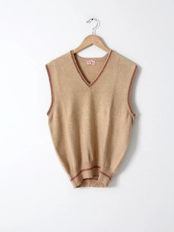 vintage Saks Fifth Avenue cashmere vest